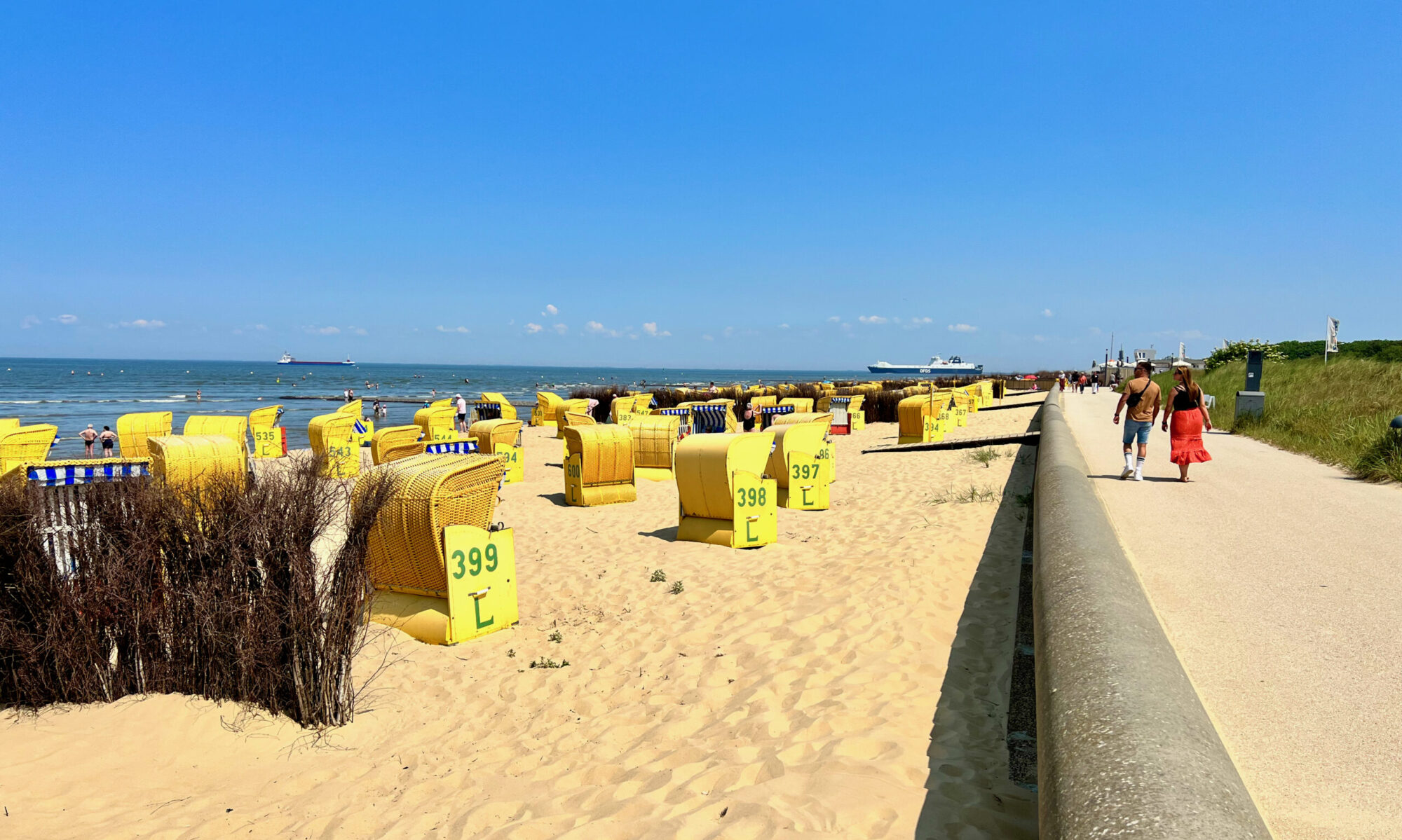 Strand mit Strandkörben in Cuxhaven